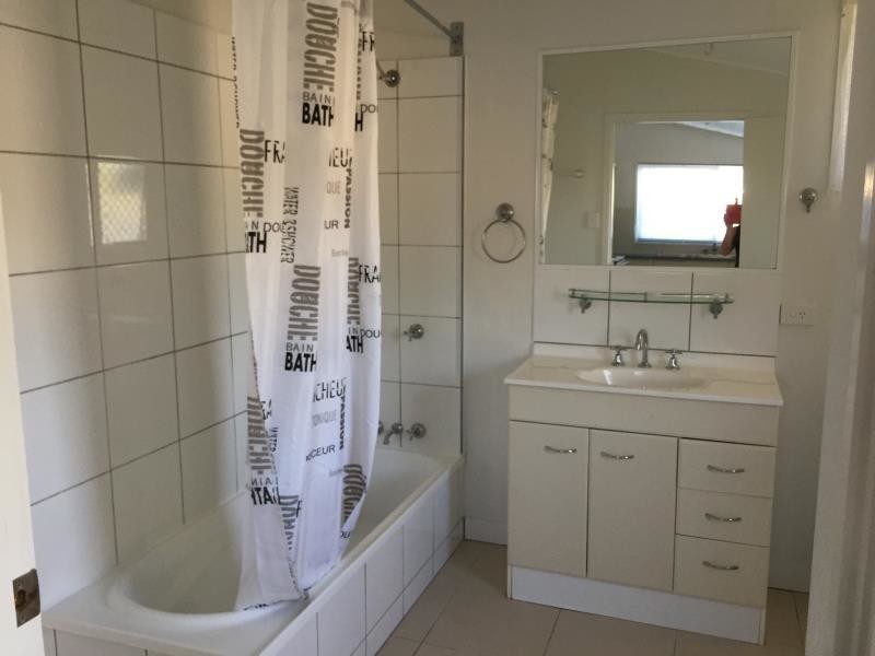 1 Arnold Street, Allenstown QLD 4700
